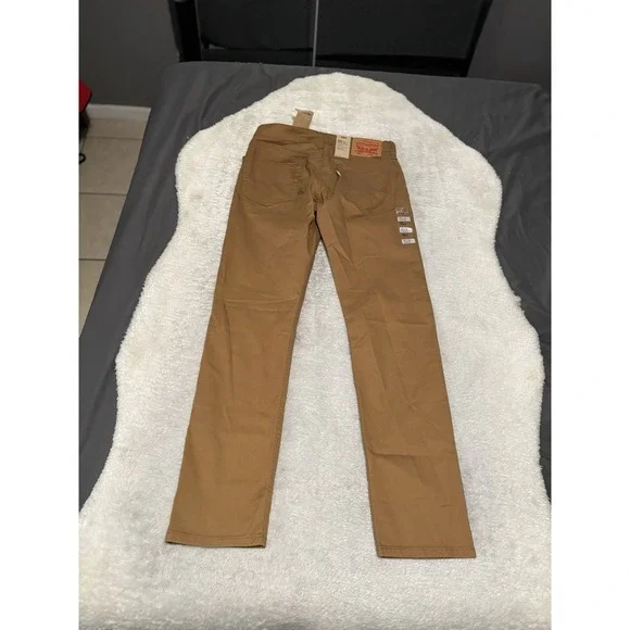 New Levi's 502 Taper Tan Khaki Pants Size 29x32 Stretch NWT - Picture 3 of 11